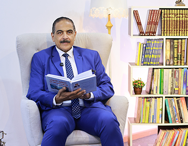 المستشار الدكتور / خالد ممدوح